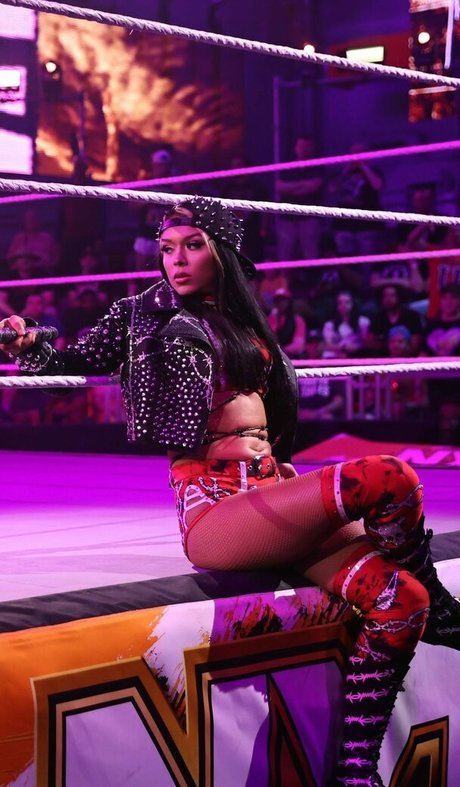 Cora Jade pornstar hot photos