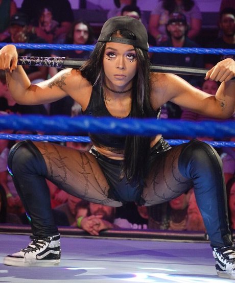 Cora Jade model nude gallery