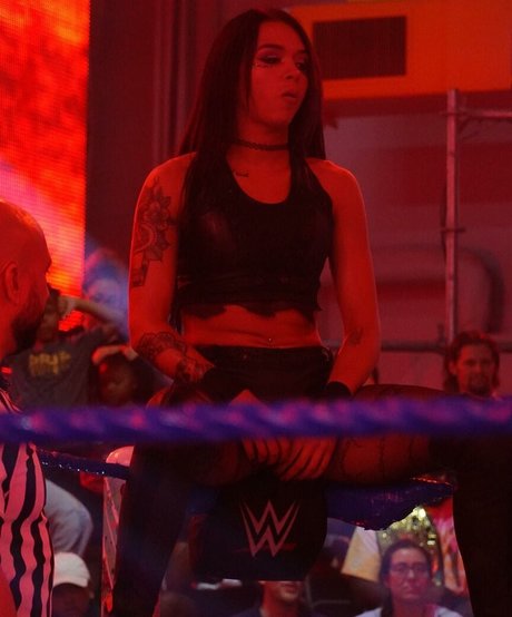 Cora Jade xxx model img