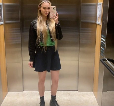 squirt teen onlyfans hot xxx pics