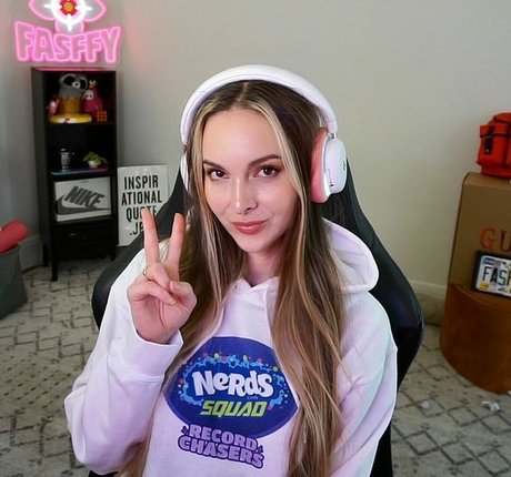 Fasffy hot star picture