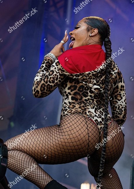 milf yoga onlyfans adult pic