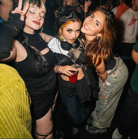 BotezLive model beautiful galleries