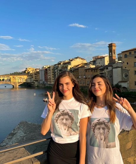 BotezLive free star galleries