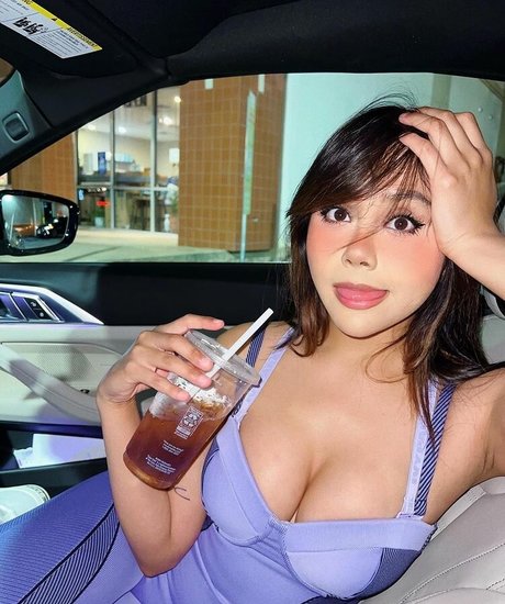 trans asian onlyfans beautiful picture