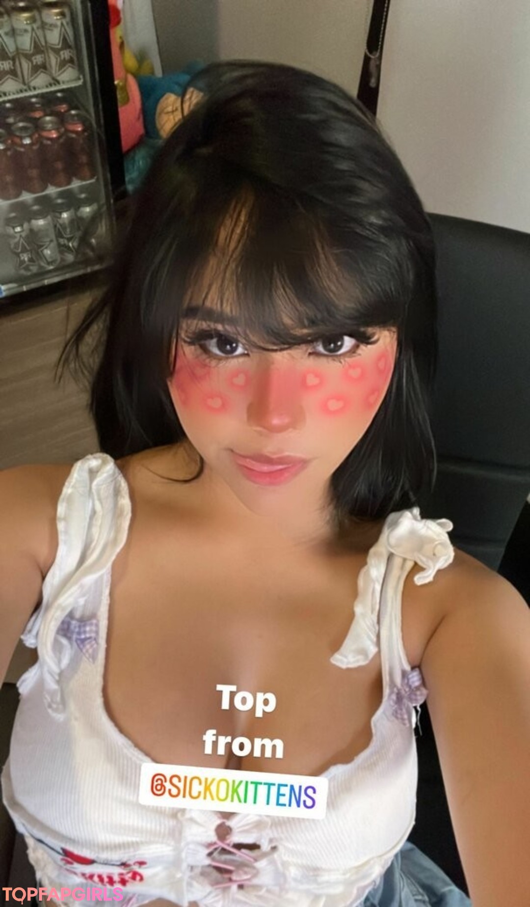 Neekolul perfect actress pic