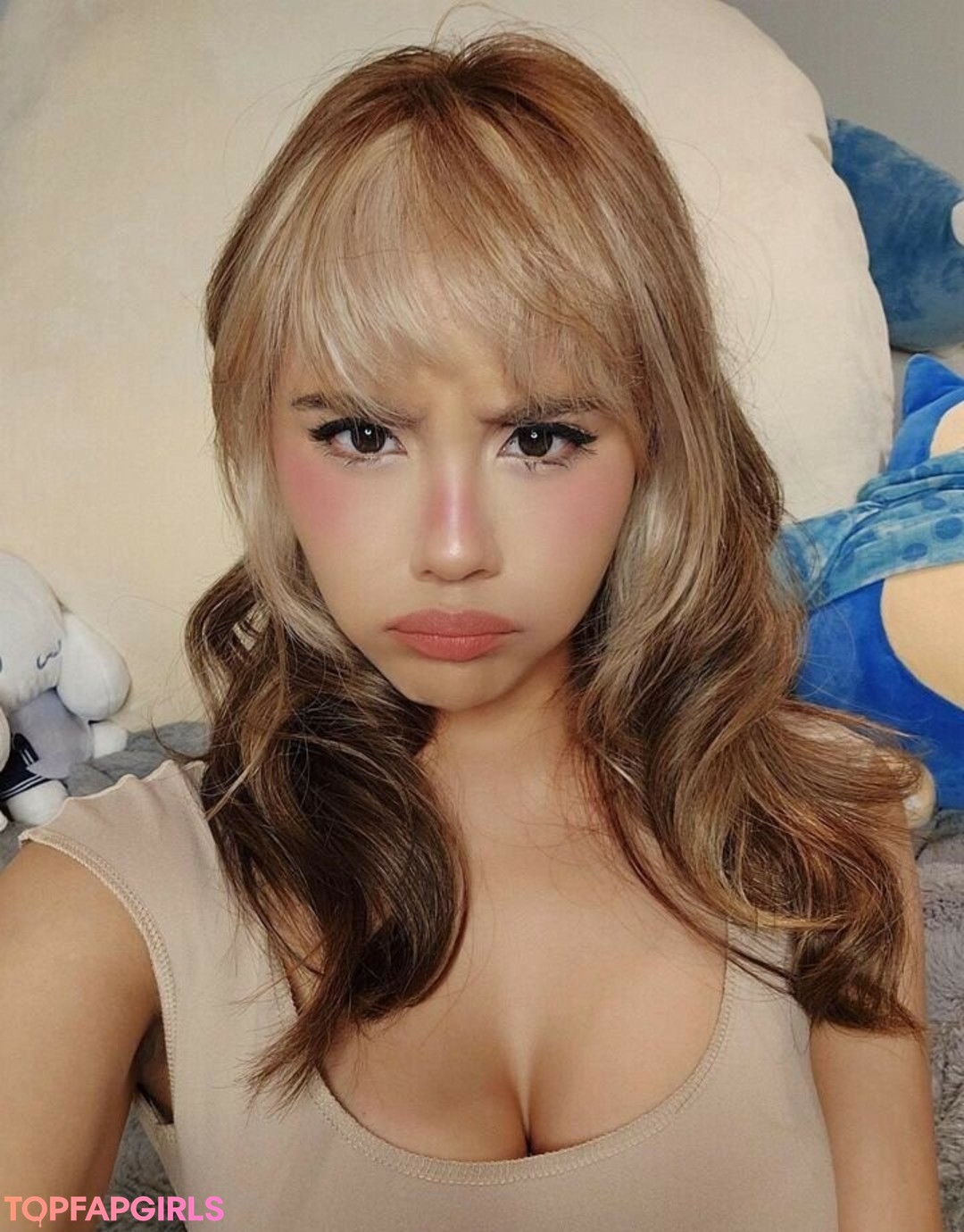 Neekolul free star pictures