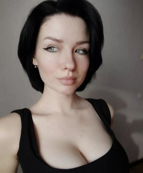 pregnant threesome onlyfans beautiful nude image