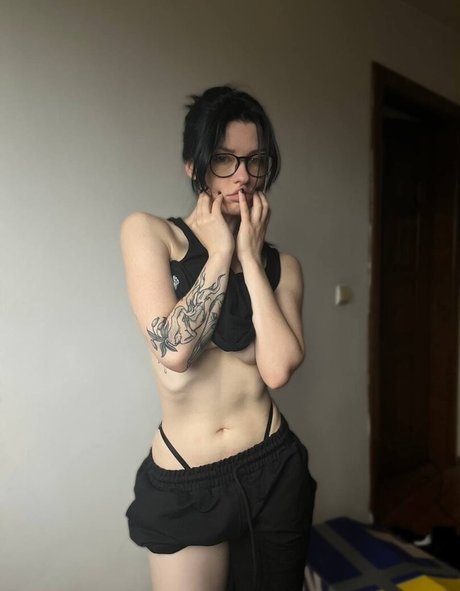 skinny asian teen onlyfans art porn archive