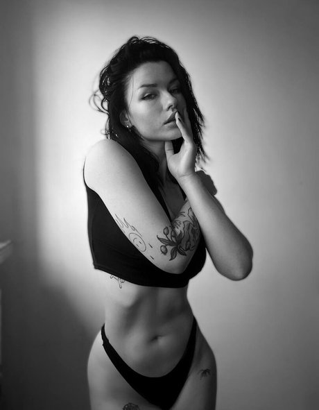 flat chested onlyfans hot xxx galleries