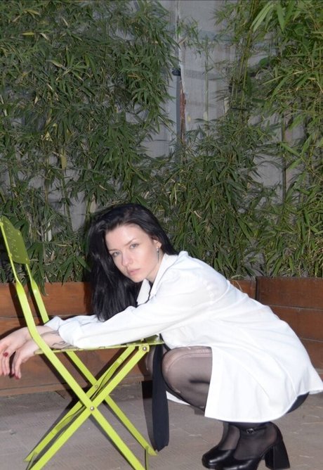 innervus xxx actress galleries