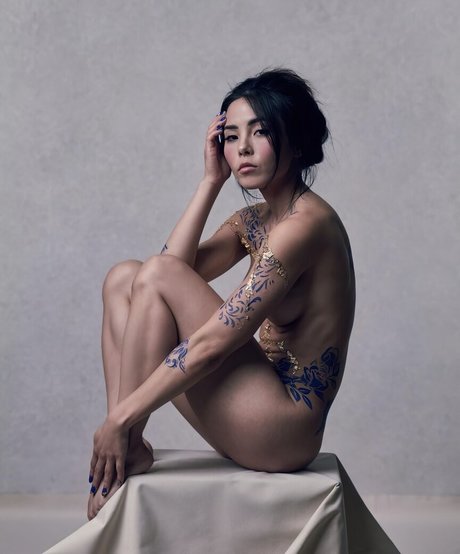 mirror selfie onlyfans sexy naked img