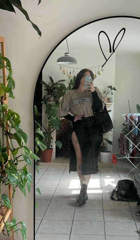 Isabella Dorta beautiful model photo