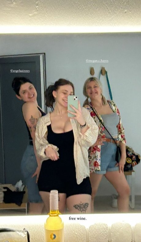 Isabella Dorta model nice picture