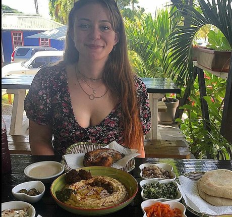 Isabella Dorta hot actress galleries