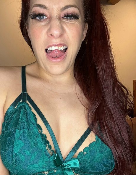 vedascott sexy star pic