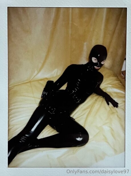 DaisyLove97 adult star picture