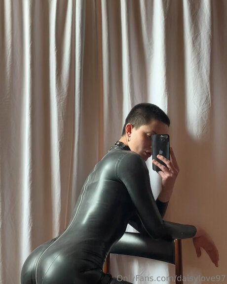 DaisyLove97 perfect actress galleries