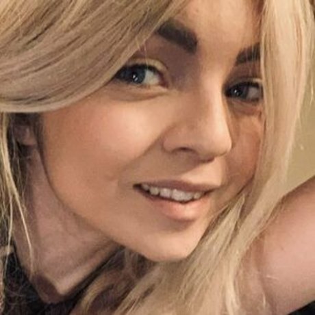 Emmafantasy21 naked model pictures