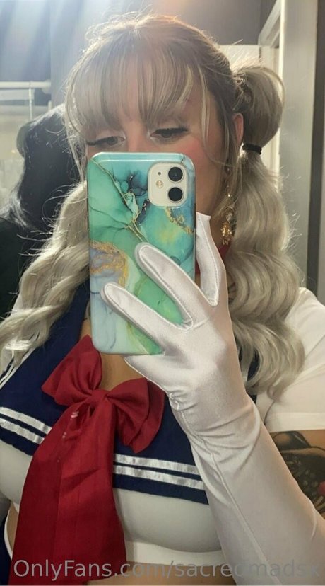 sacredmadsx star pornographic photos