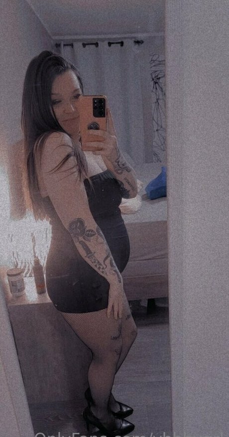 chicks with dicks onlyfans art xxx pic