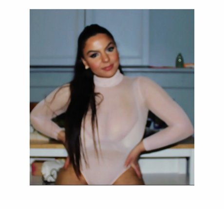 iloveteniah high quality pornstar images