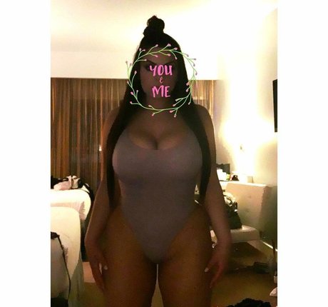 iloveteniah star exclusive galleries