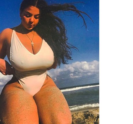 iloveteniah pornstar exclusive images