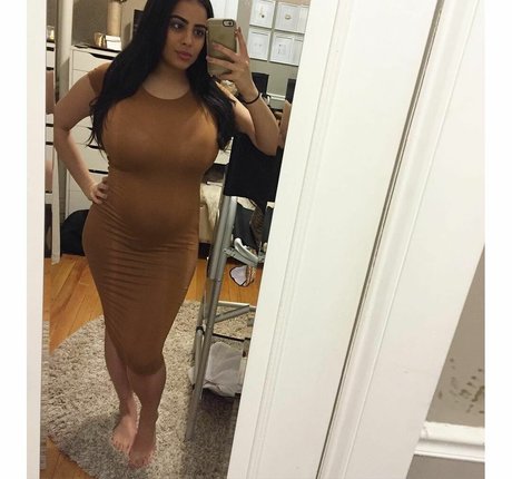 Alexa Attias Photo Gallery