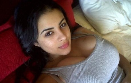 Alexa Attias model beautiful pictures