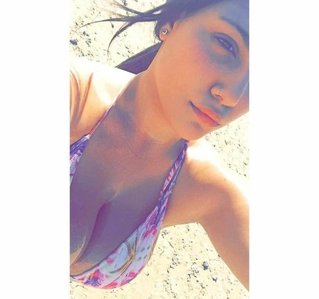 Tomer Asherian beautiful pornstar pic