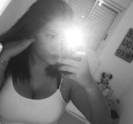 Tomer Asherian hd model photos