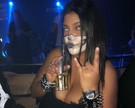 Tomer Asherian star hot photo