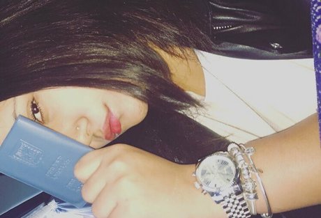 Tomer Asherian model pornographic images