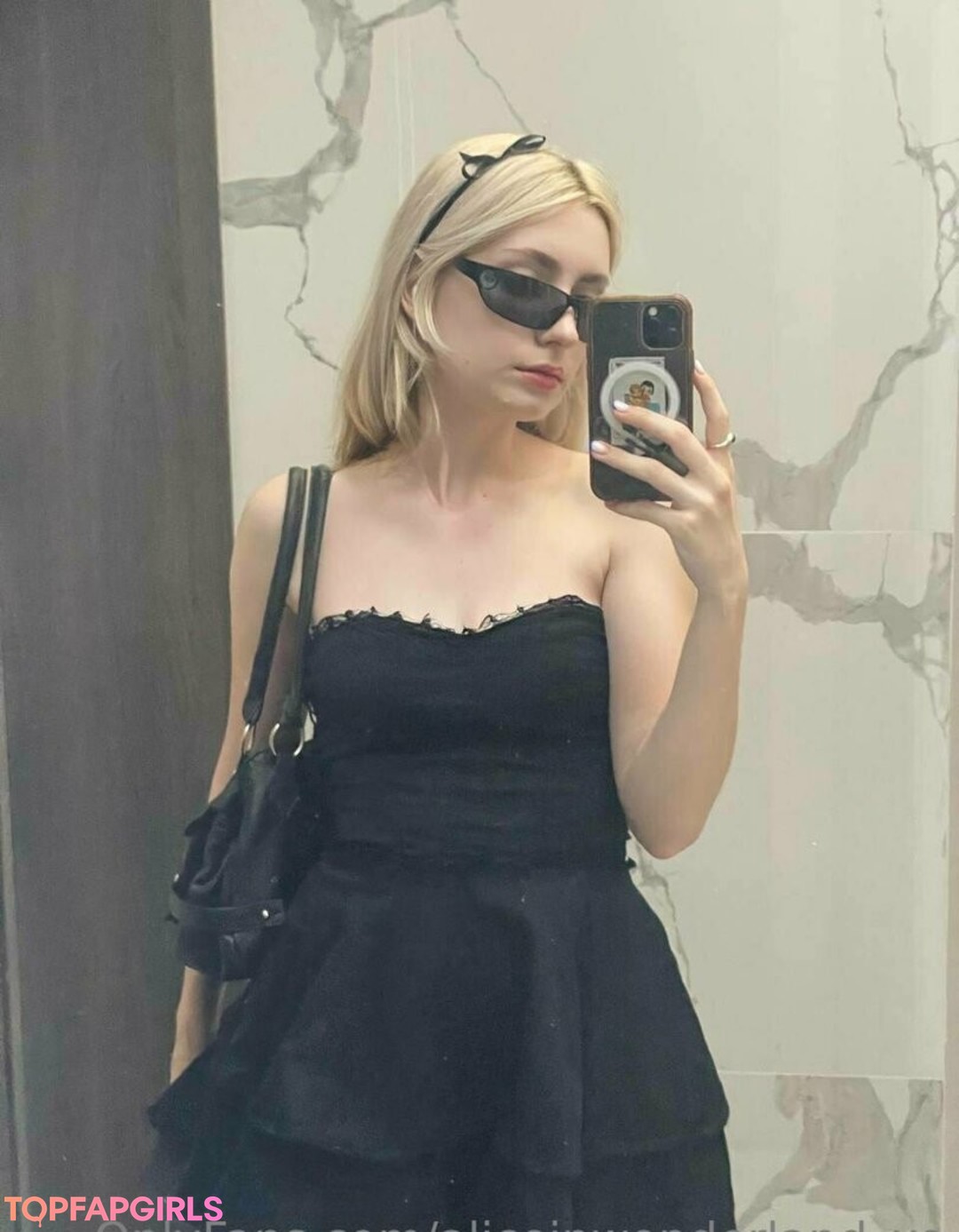 aliceinwonderland xo erotic actress img