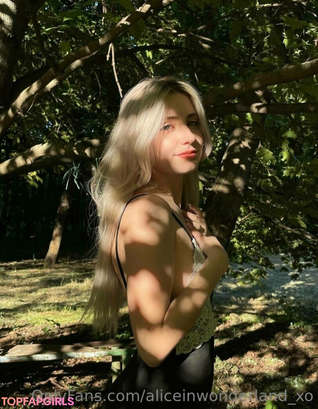 aliceinwonderland xo exclusive pornstar images