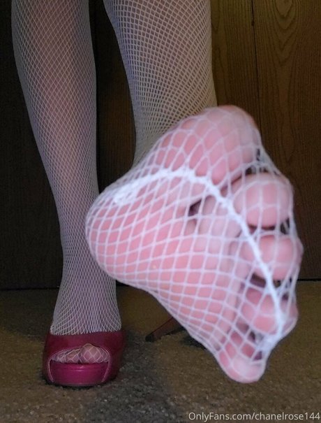 chanelrose144 nude star pics
