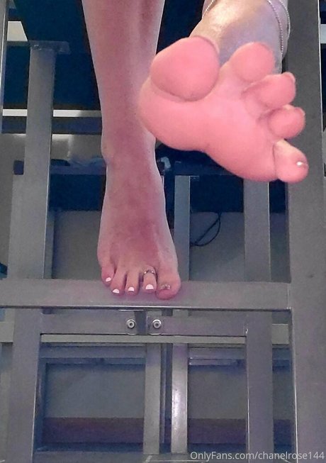 chanelrose144 pornstar nude pics