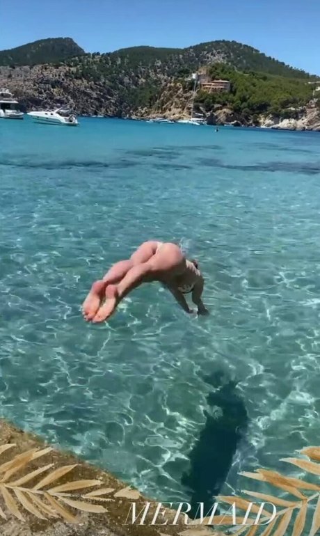 huge fake tits onlyfans beautiful naked archive