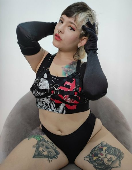 alexa artt nude star photo