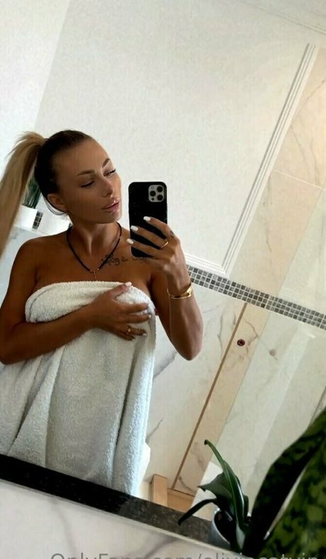 Oliviacatvip perfect model pics