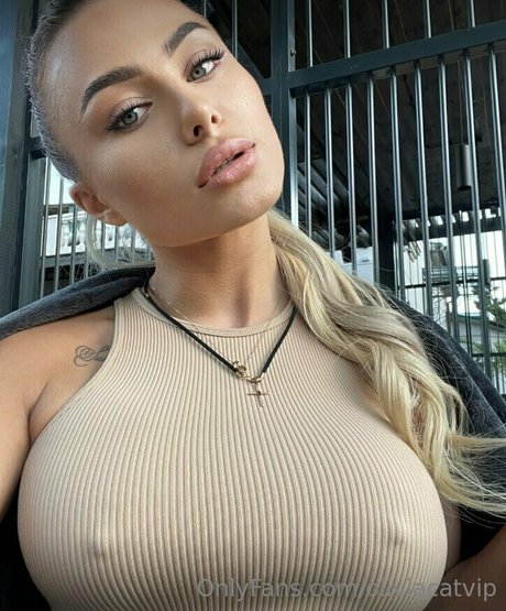 Oliviacatvip model hot galleries