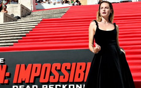 Rebecca Ferguson hd model gallery