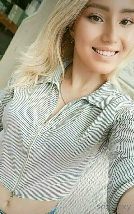 blondiesasha perfect star picture