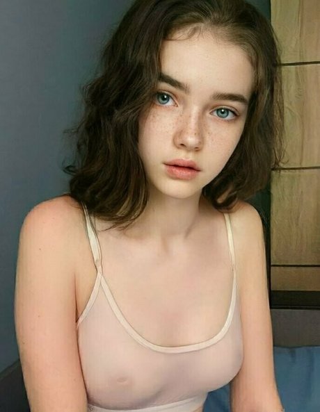 blondiesasha model free photos