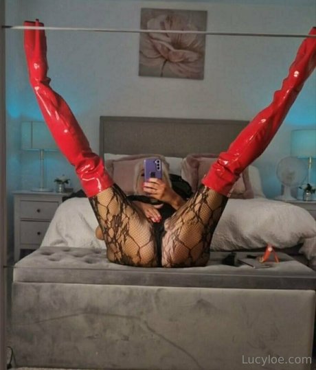 lucyloe star hot photo