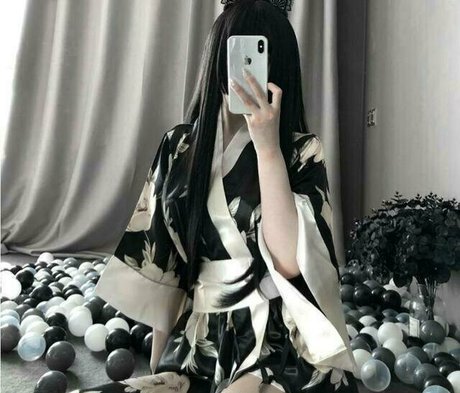 fairytale dreamer model top picture