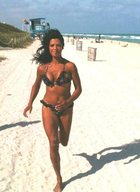 Jenny Powell star nude picture