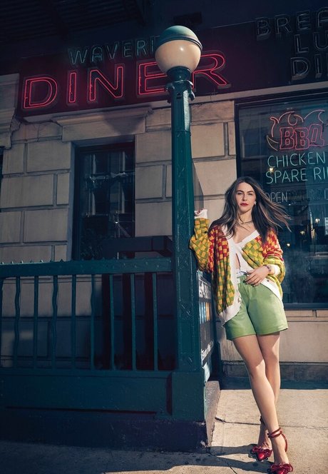 Julianne Hough best star photo