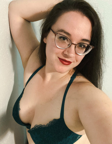 mossyoak235 nude model photo